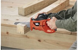 Sierra de mano eléctrica con bolsa de almacenamiento BLACK + DECKER9